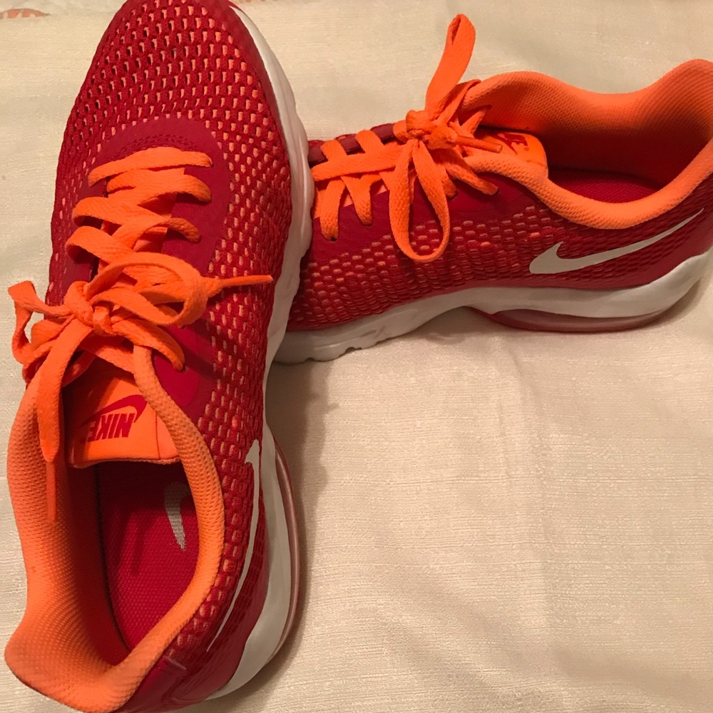 Nike 7.5 - Picture 3 of 6